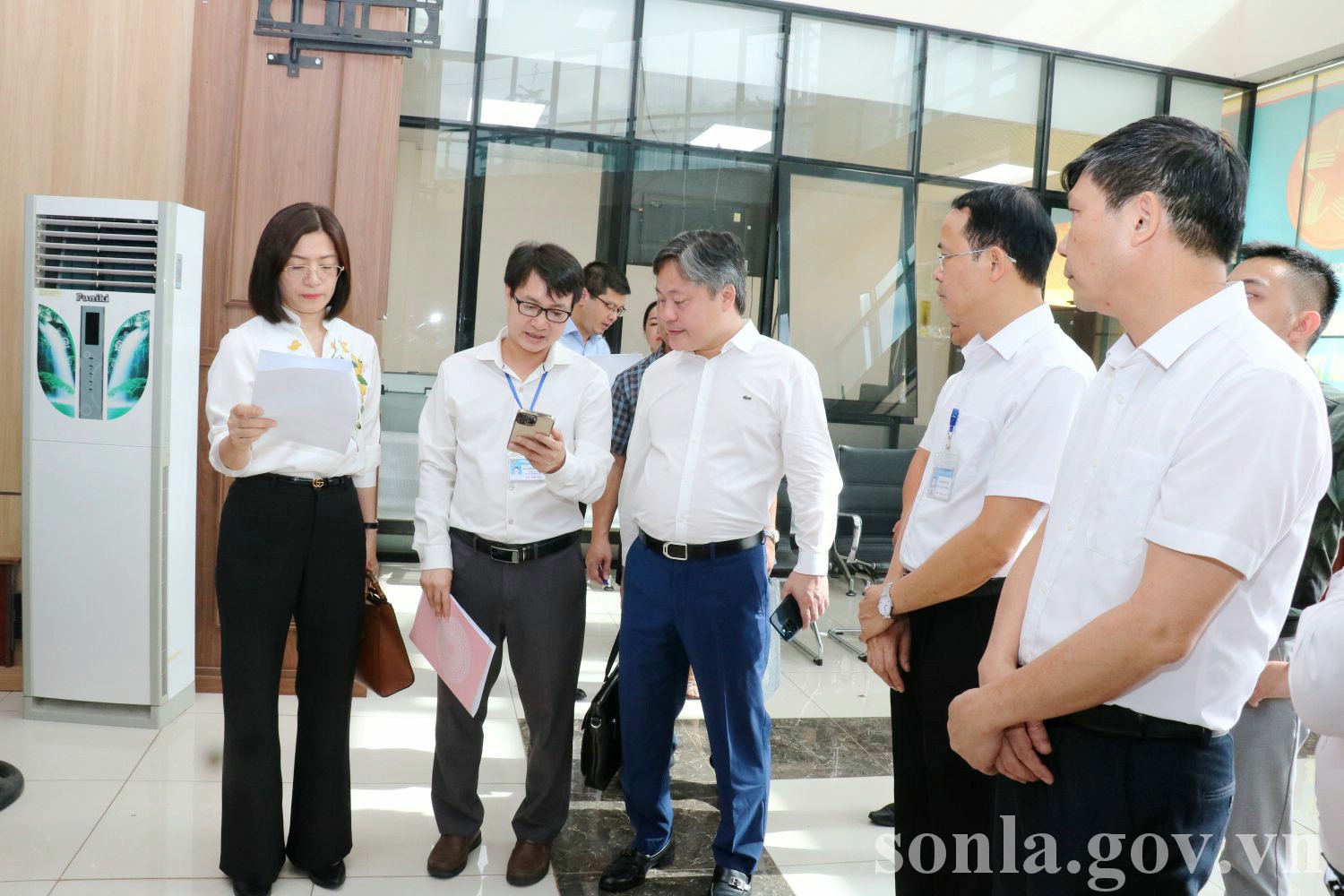 anh tin bai